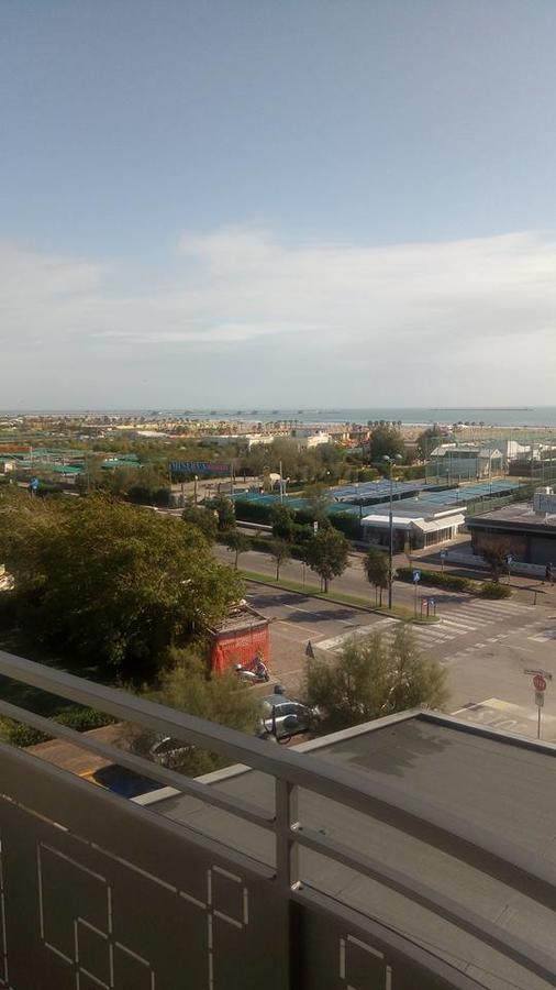 Hotel Metropol Sottomarina Esterno foto