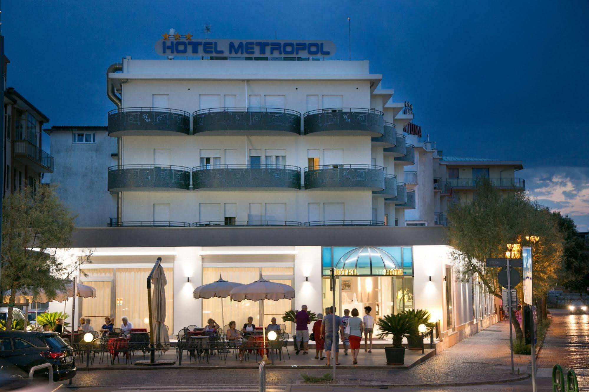 Hotel Metropol Sottomarina Esterno foto